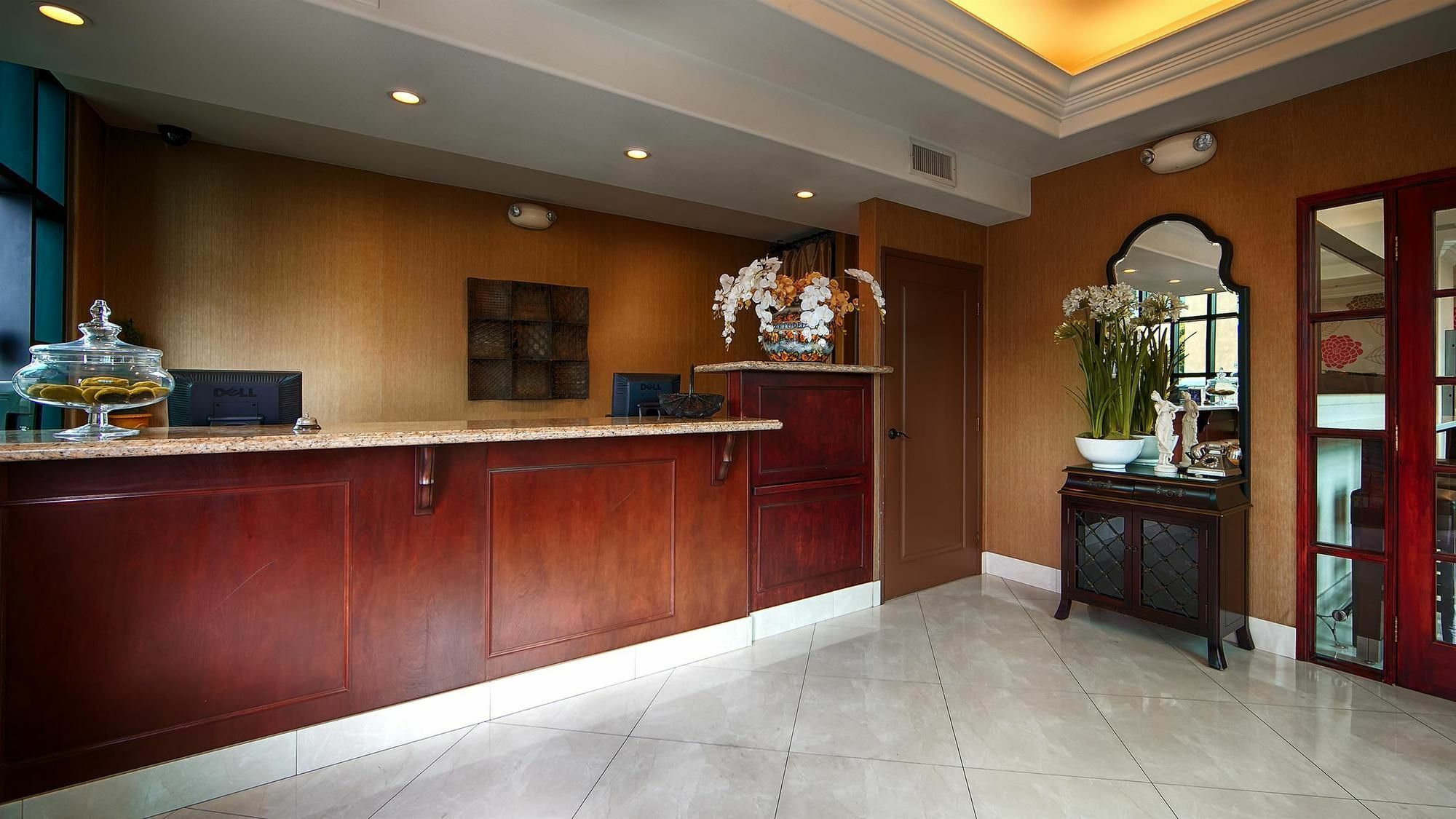 Western Woodland Hills Hotel Los Ángeles